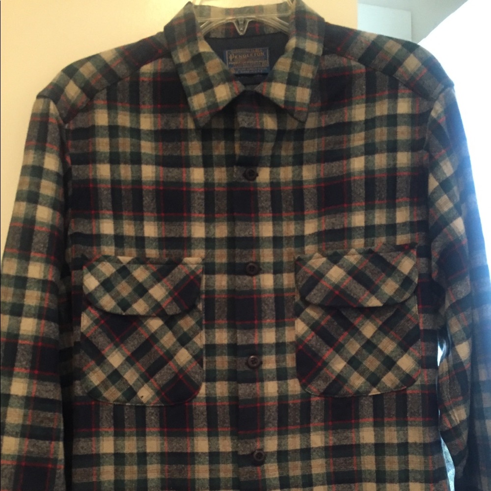 Men’s vintage Pendleton wool shirt